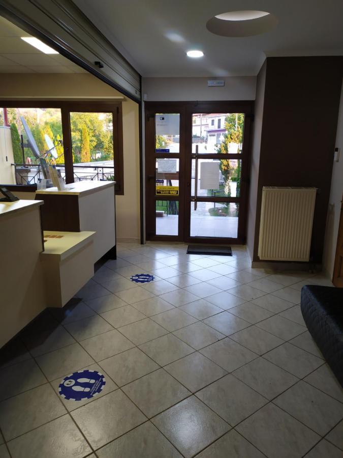 Smallhotel - Vevi Eksteriør billede
